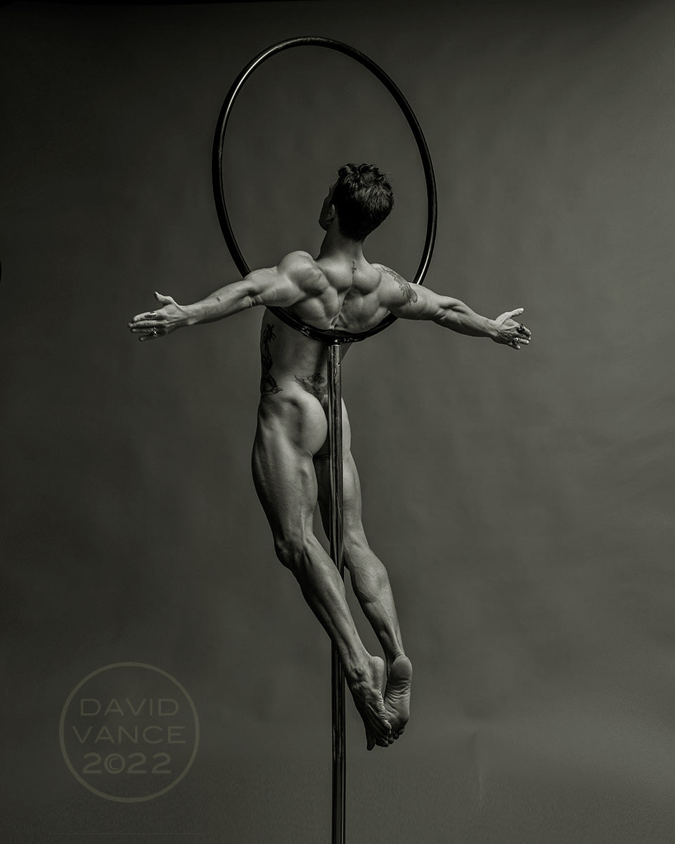 Brian/Hoop/Back